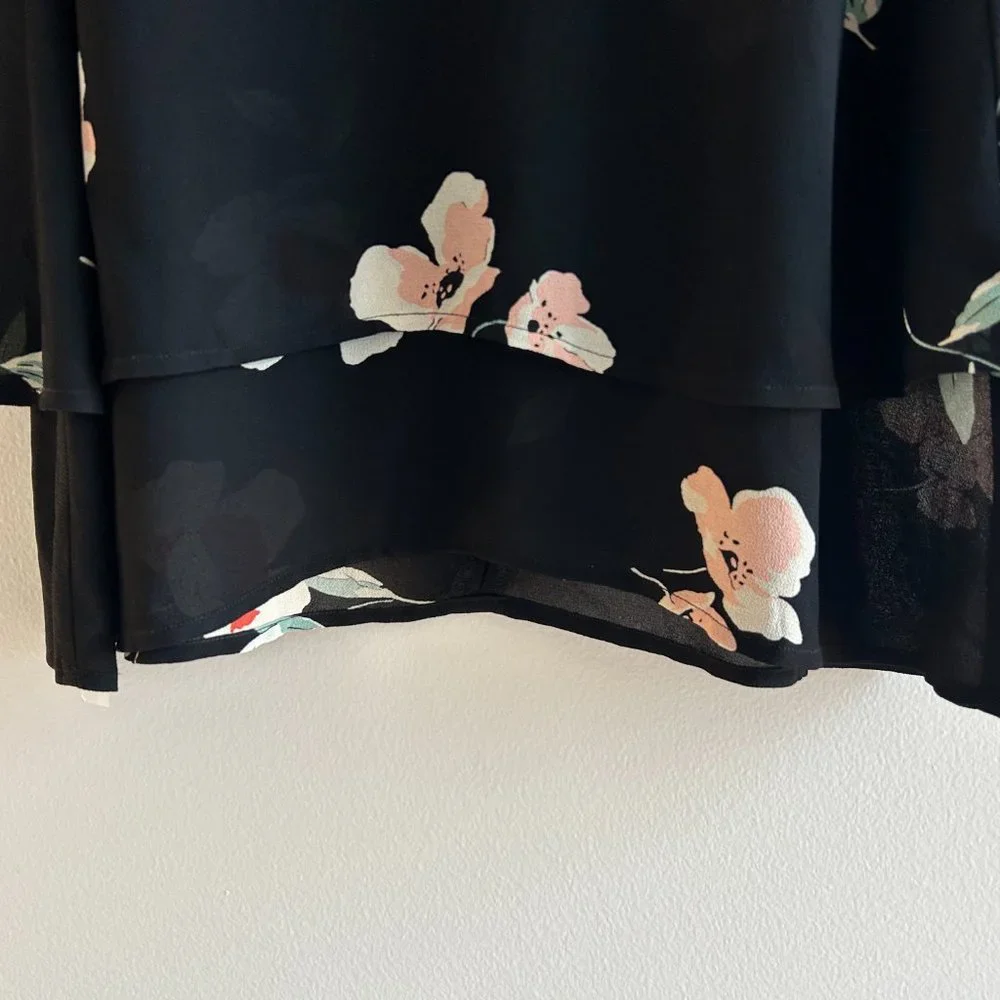 Reformation - Cocktail Dress, Size 0, floral pattern with lace - Picture 7 of 9